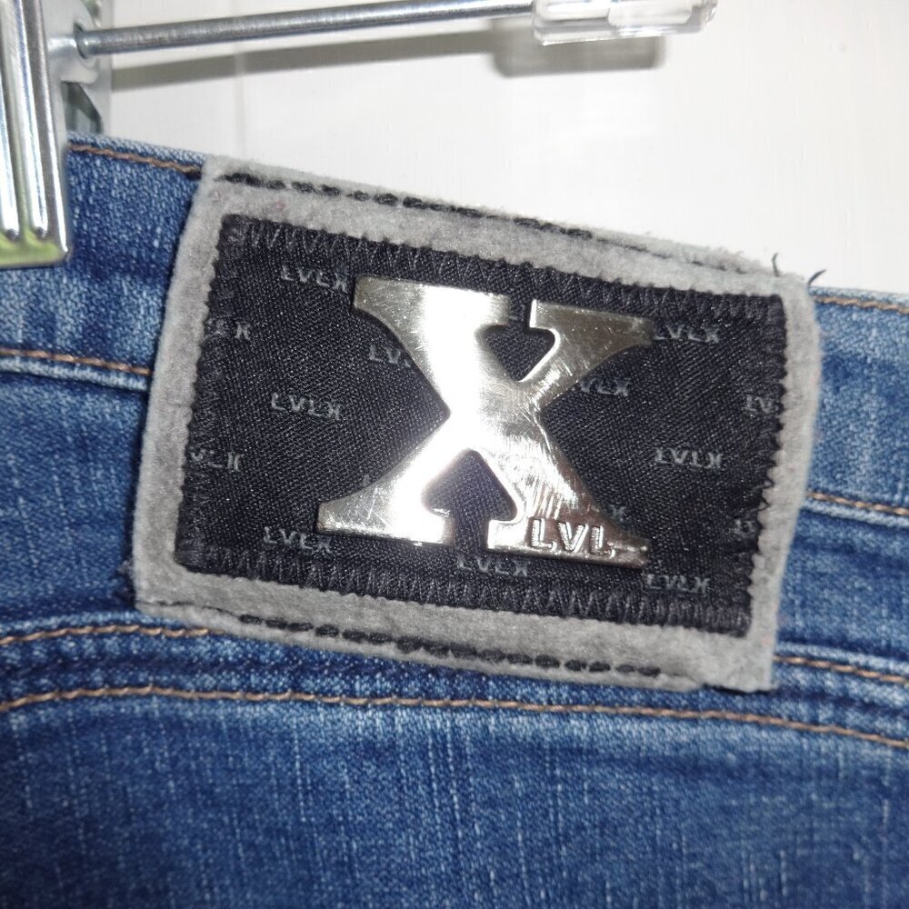 LVL X women's size 13 flared leg jeans, cotton and Lycra, form fitting, stretch